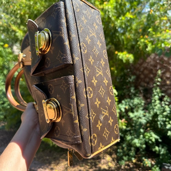 Louis Vuitton Manhattan - Picture 3 of 5